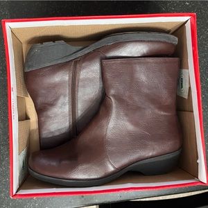 Aerosole Speartint Dark Brown Ankle Boots Size 10
